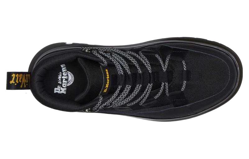 Shop Dr.Martens/馬汀博士 BOURY 皮革休閒靴 男女同款 黑色