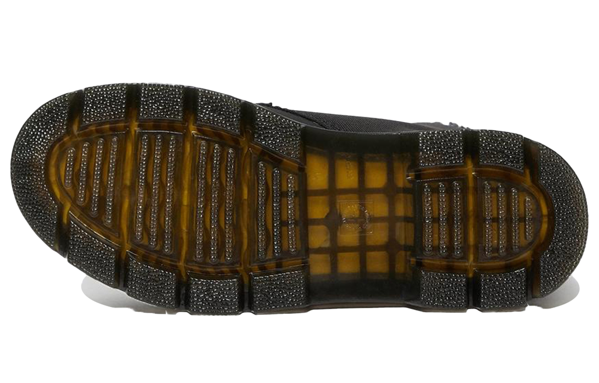 Shop 닥터마틴 컴스 플리스 부츠 (블랙 스노우) 26019001