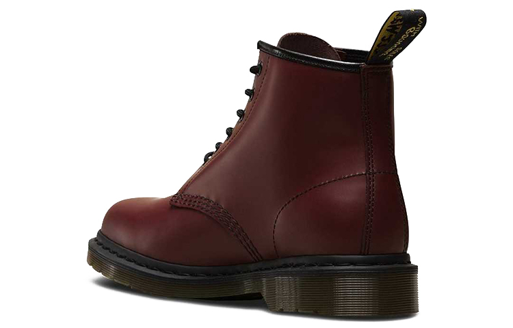 Lookbook Dr. Martens Dr.Martens 101 Leather Boots 'Deep Red' 24255600