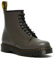 Dr.Martens/馬汀博士 1460 Bex 輕便舒適 時尚休閒馬丁靴 女款 卡其灰色 Lookbook Dr.Martens/馬汀博士 1460 Bex 輕便舒適 時尚休閒馬丁靴 女款 卡其灰色