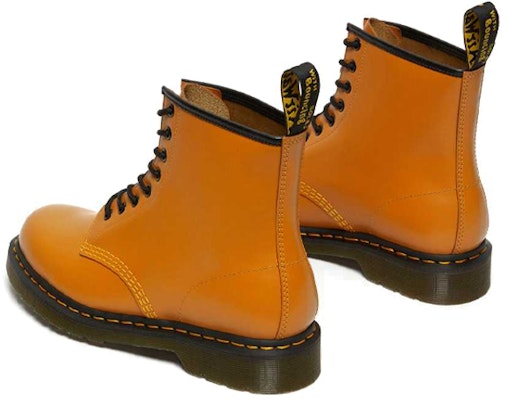 Dr. Martens 1460 Boots Kulit Tali 'Oranye' 27139804 Purchase Dr. Martens 1460 Boots Kulit Tali 'Oranye' 27139804