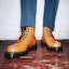 Sizing Dr. Martens 1460 Boots Kulit Tali 'Oranye' 27139804