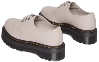 馬汀博士 Dr. Martens 1461 皮革 時尚百搭 休閒單鞋 男女同款 灰色 Lookbook 馬汀博士 Dr. Martens 1461 皮革 時尚百搭 休閒單鞋 男女同款 灰色