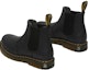 Lookbook Dr. Martens 2976 Wintergrip Chelsea Boots 'Hitam'靴 dalam Malaysia 24040001