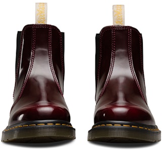 닥터마틴 비건 첼시 부츠 '체리 레드' (Dr.Martens) 21802600 Shop 닥터마틴 비건 첼시 부츠 '체리 레드' (Dr.Martens) 21802600
