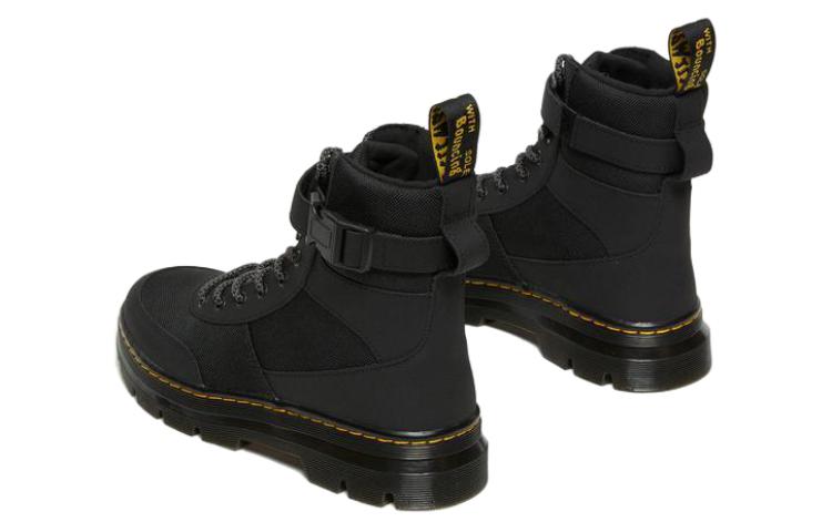 Shop 马丁博士 Dr. Martens Combs Tech 超强耐磨休闲靴“黑色” 25215001