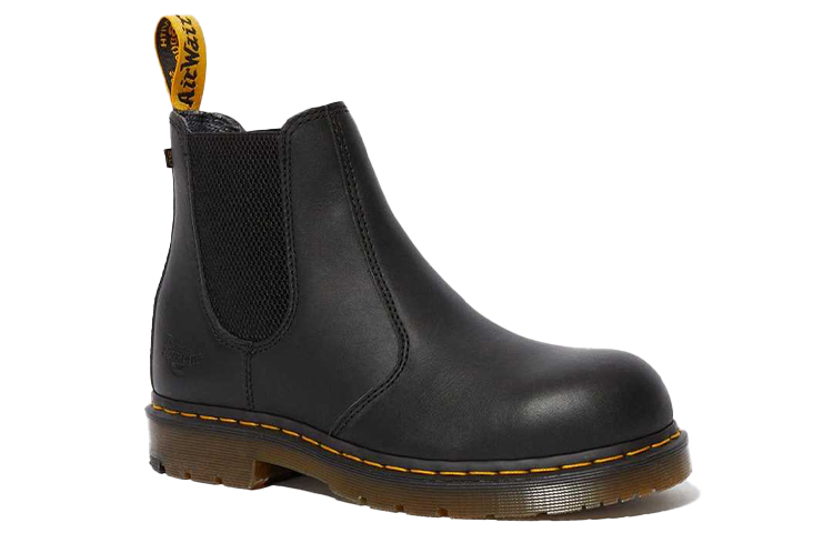 Lookbook Dr.Martens 馬汀博士 Fellside 切爾西靴 黑