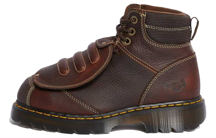 Dr. Martens Ironbridge Grizzly 'Red Brown' 13159200