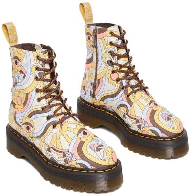 Dr.Martens馬丁博士 JADON RETRO RAY 帆布 舒適圓頭厚底 短筒 馬丁靴 男女款 塗鴉 Lookbook Dr.Martens馬丁博士 JADON RETRO RAY 帆布 舒適圓頭厚底 短筒 馬丁靴 男女款 塗鴉