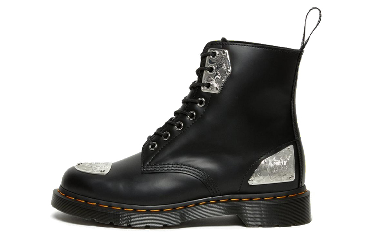 Buy 马丁靴 Dr. Martens King Nerd 1460 黑色 26507001