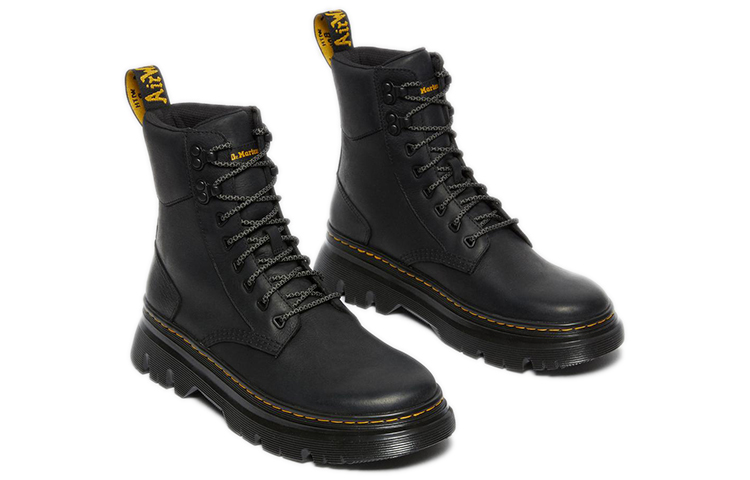 Shop Dr.Martens/馬汀博士 系帶馬丁靴 男女皆適合 炭黑色