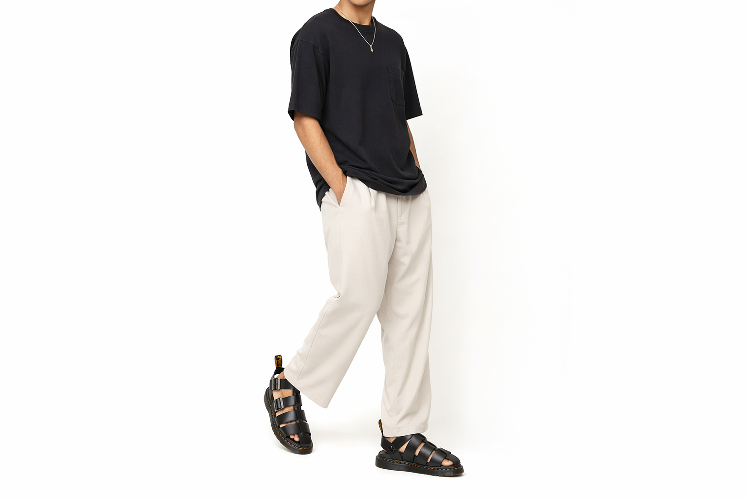 Order Dr.Martens 馬汀博士 皮革 柔軟舒適鏤空 羅馬涼鞋 男女同款 黑色