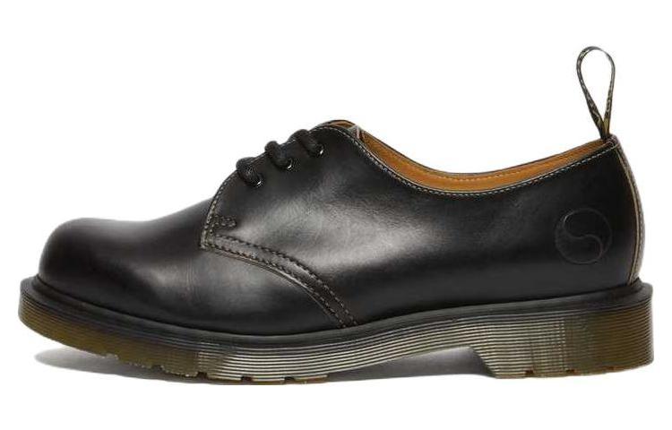 Dr. Martens Leather Flat 'Comfort Commuter Black' 27997001