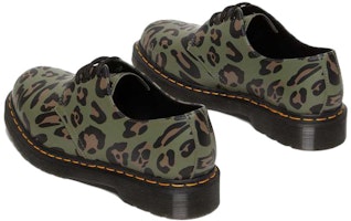 Dr. Martens 1461 Kasut Corak Leopard Oxford 'Khaki Hijau' 27686384 Purchase Dr. Martens 1461 Kasut Corak Leopard Oxford 'Khaki Hijau' 27686384
