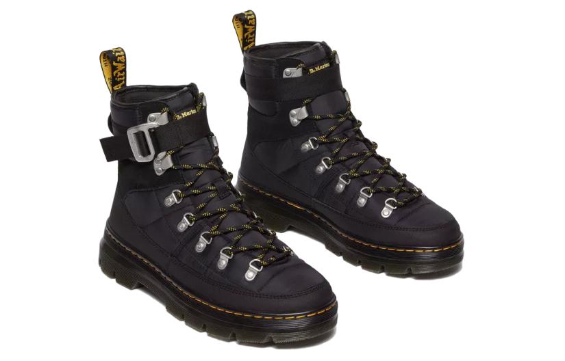 Lookbook Dr.Martens 馬汀博士 皮革 圓頭厚底搭扣 中筒 馬丁靴 男女同款 黑色