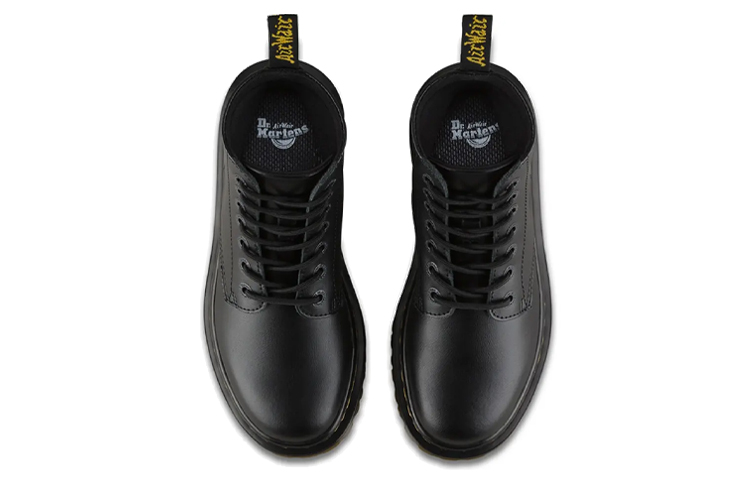 Shop Dr.Martens/馬汀博士 Luana 耐磨防滑 7孔休閒馬丁靴 女款 黑色