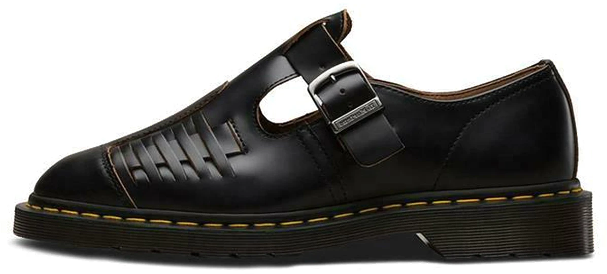 dr-martens-mica-sandal-unisex-black-sandals-24551001