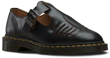 닥터마틴 마이카 샌들 블랙 (남녀공용) 24551001 Lookbook 닥터마틴 마이카 샌들 블랙 (남녀공용) 24551001