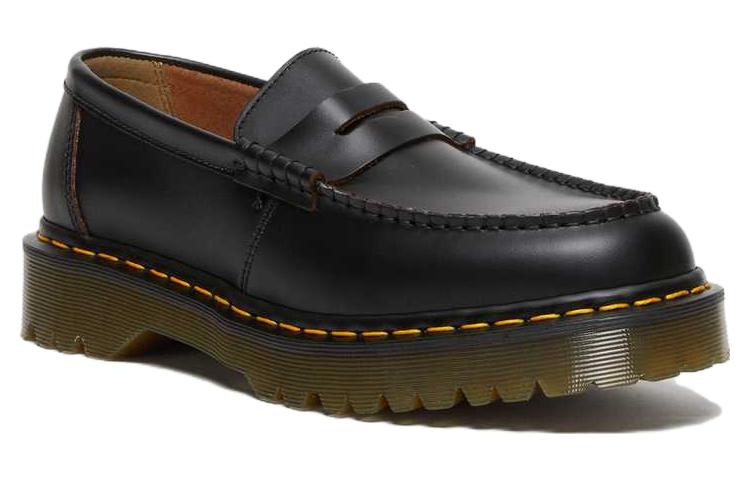 Lookbook Mocasines Dr. Martens Penton Bex Cuero Quilon 'Negro' con Costura Amarilla. 27826001