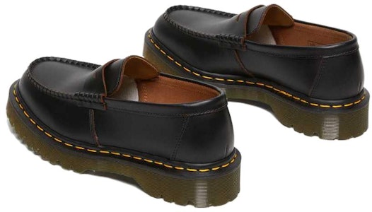 Mocasines Dr. Martens Penton Bex Cuero Quilon 'Negro' con Costura Amarilla. 27826001 Shop Mocasines Dr. Martens Penton Bex Cuero Quilon 'Negro' con Costura Amarilla. 27826001