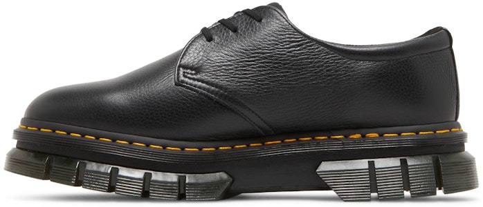 닥터마틴 리카드 루나 블랙 플랫폼 슈즈 27577001 Lookbook 닥터마틴 리카드 루나 블랙 플랫폼 슈즈 27577001