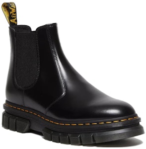Dr. Martens Rikard Boots Kulit Chelsea 'Hitam'. 27834001 Lookbook Dr. Martens Rikard Boots Kulit Chelsea 'Hitam'. 27834001
