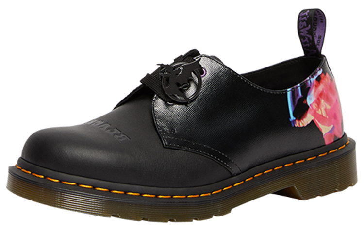 Lookbook 黑色安息日 x Dr.Martens 馬汀博士 聯名款1461 復古光面皮革印花三孔馬丁靴 黑色 男女適用