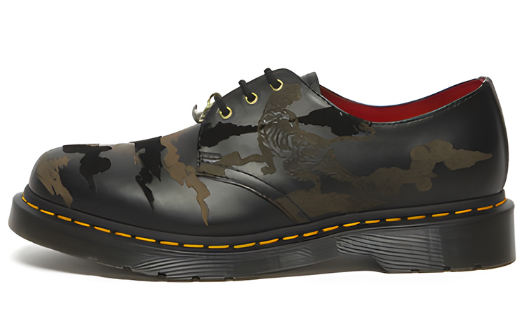 Buy 马丁博士虎纹1461 Yott 3眼鞋 27267001