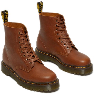 Dr. Martens Unisex 1460Pascal Martin But Tan Kulit Brown 26981220 Shop Dr. Martens Unisex 1460Pascal Martin But Tan Kulit Brown 26981220