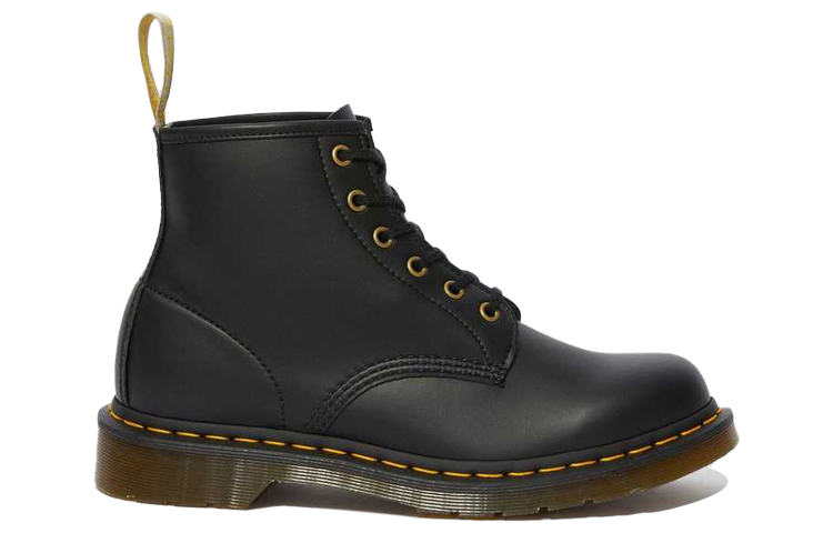 Lookbook Dr.Martens 馬汀博士 101 皮革 簡約百搭 短中筒 馬丁靴 男女同款 黑色