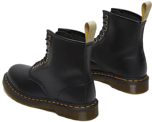 Dr. Martens Vegano 1460 'Felix Rub Off - Negro' 14045001 Shop Dr. Martens Vegano 1460 'Felix Rub Off - Negro' 14045001