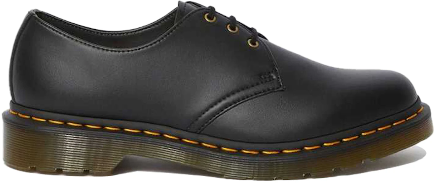 Dr. Martens Vegan 1461 Felix Sepatu Vegan Pria 14046001 Lookbook Dr. Martens Vegan 1461 Felix Sepatu Vegan Pria 14046001