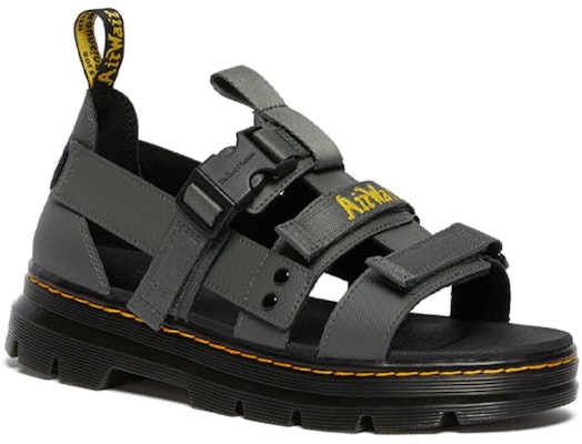 马丁博士网带灰色休闲凉鞋 26474029 Lookbook 马丁博士网带灰色休闲凉鞋 26474029