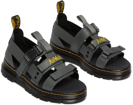 马丁博士网带灰色休闲凉鞋 26474029 Shop 马丁博士网带灰色休闲凉鞋 26474029