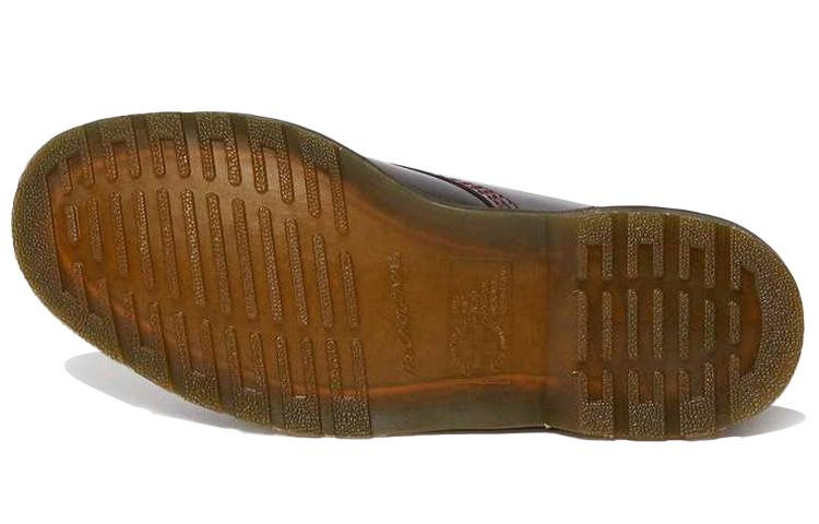 Shop ドクターマーチン ウィンチェスターII チェリーレッド カップルコーデ 25033600