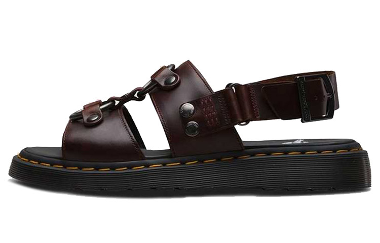 Buy Dr.Martens/馬汀博士 Xabier 棕色涼鞋 情侶款