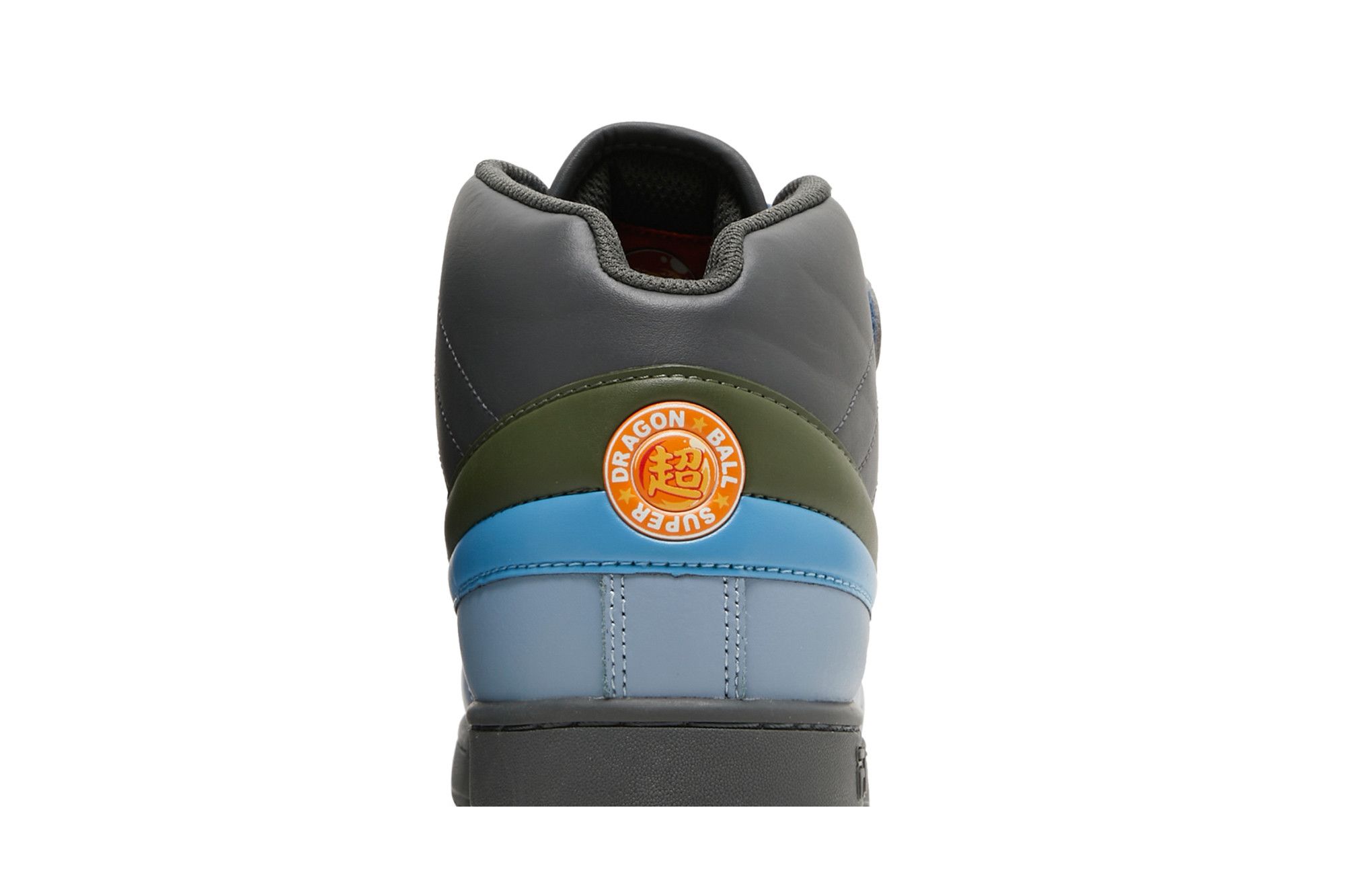 Sizing Dragon Ball Super x FILA F-13 'Trunks' Zapatillas 1FM01775-414