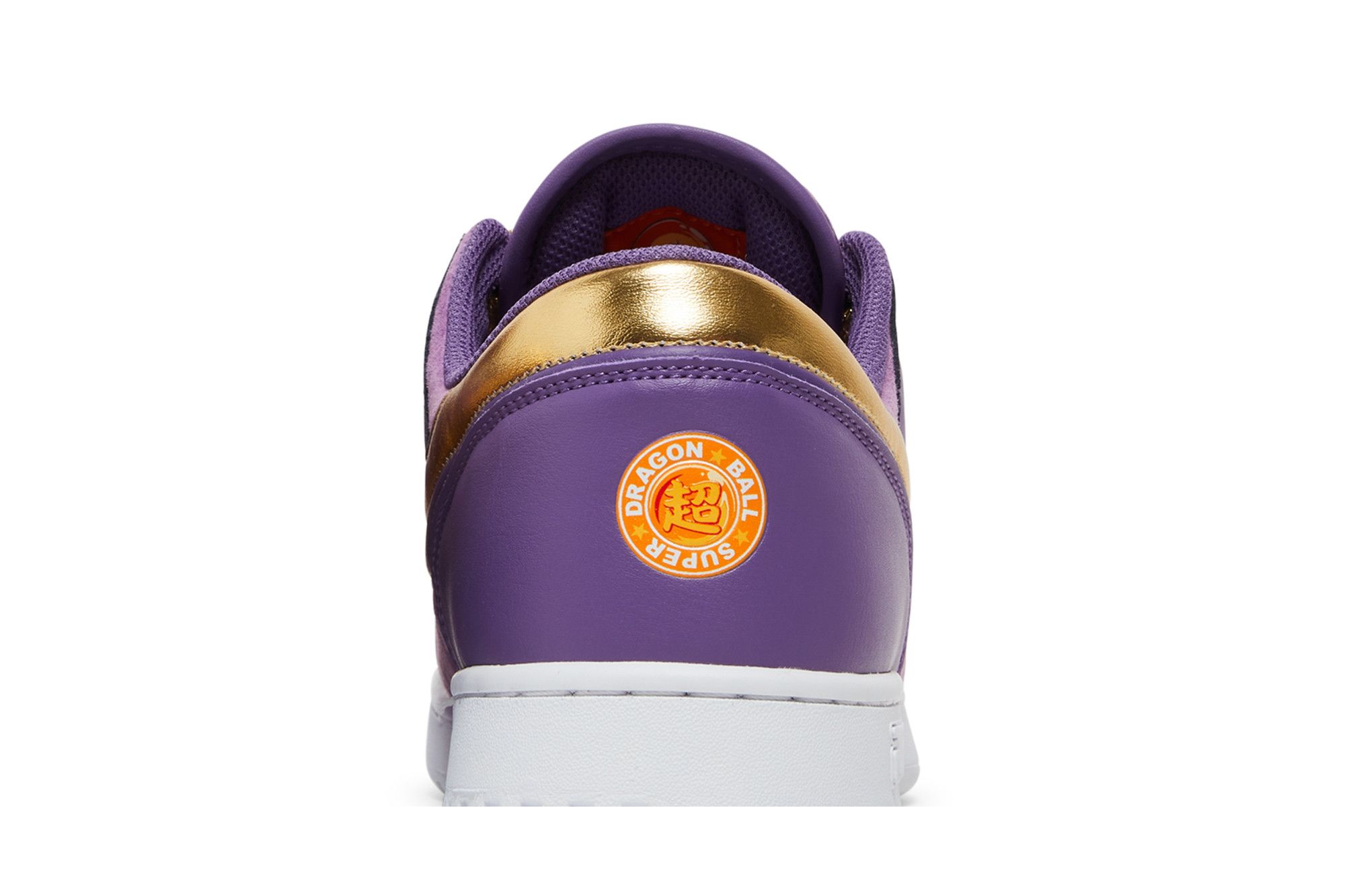 Sizing Dragon Ball Super x FILA Original Fitness ''Super Beerus'' chaussures 1FM01774-543