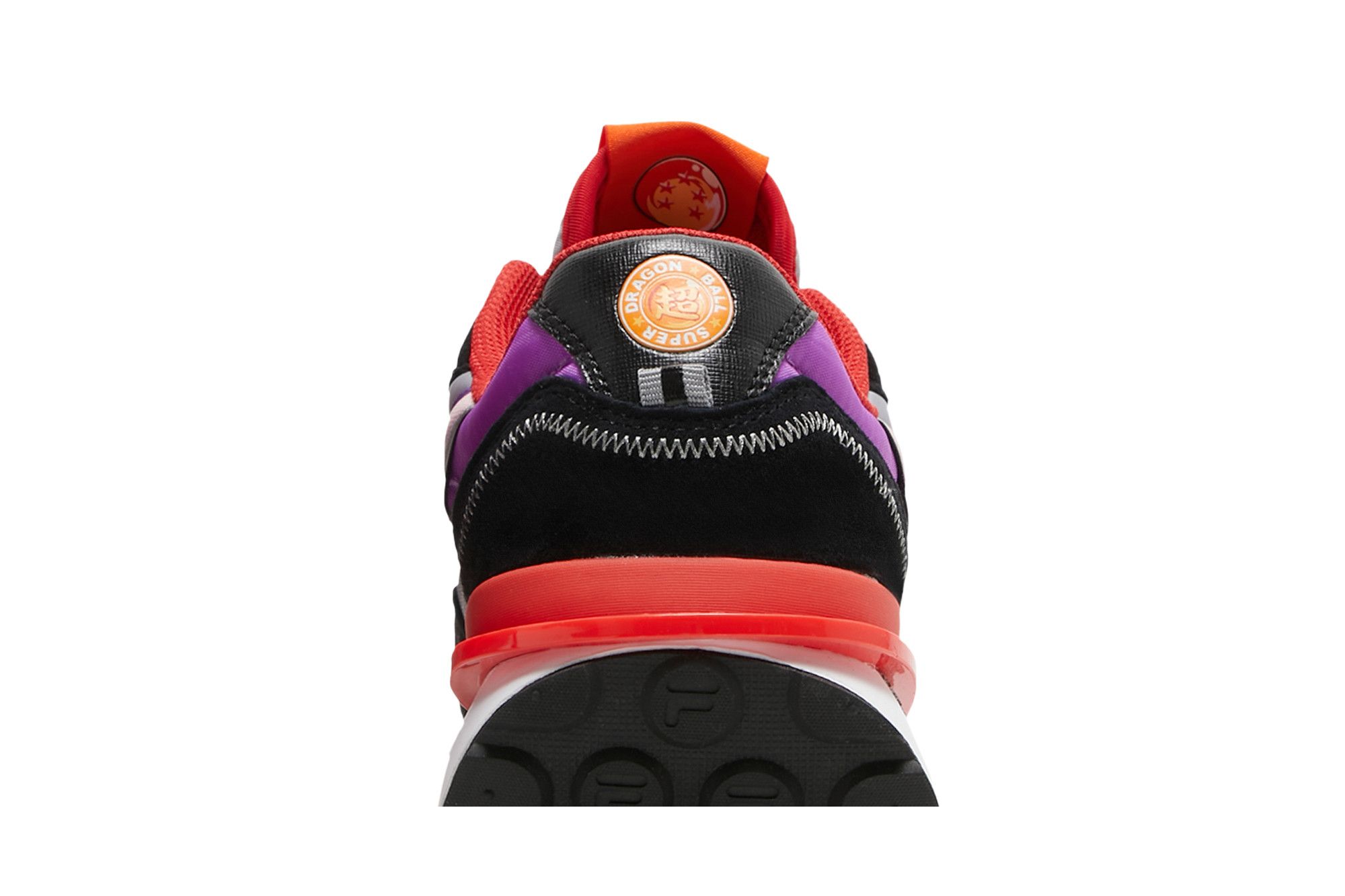 Sizing Dragon Ball Super x FILA Renno ''Goku Zwart'' 1CM01752-053