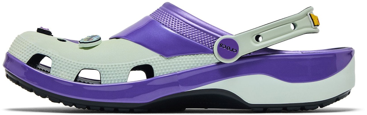 Dragon Ball Z x Crocs Classic Clog 'Frieza' 211202-90H Lookbook Dragon Ball Z x Crocs Classic Clog 'Frieza' 211202-90H