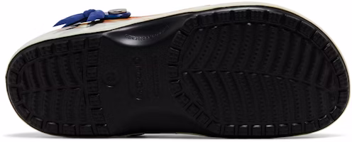 Crocs 经典洞洞鞋 七龙珠 孙悟空 210826-90H Shop Crocs 经典洞洞鞋 七龙珠 孙悟空 210826-90H