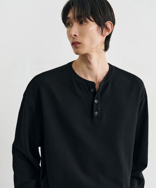Order Draw Fit Cotton Waffle Henley Neck T-Shirt [Black] DFTS4306BK