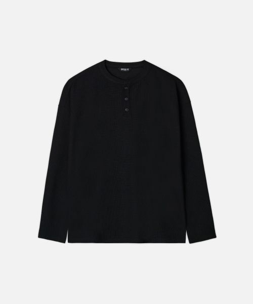 Shop Draw Fit Cotton Waffle Henley Neck T-Shirt [Black] DFTS4306BK