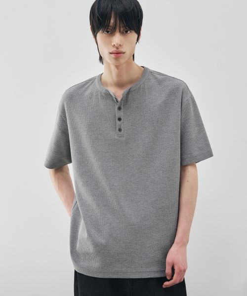 Lookbook DRAW FIT Waffle Henley Half T-Shirt [Melange] DFTS5211ME