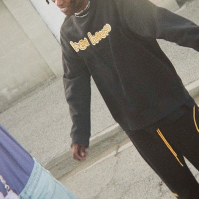 Drew House Sweater Hitam Logo Crewneck Unisex Kasual Pullover. DR-SS22-409 3