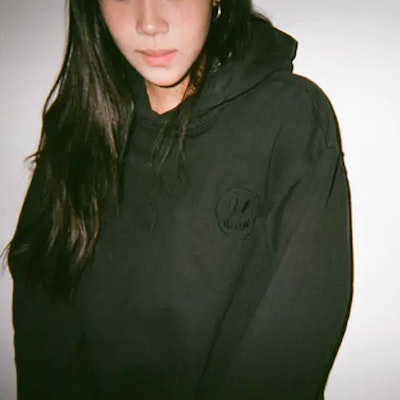 Drew House China Eksklusif Mini Mascot Hoodie Unisex Hitam Pullover DR-SS20-59 Details for Drew House China Eksklusif Mini Mascot Hoodie Unisex Hitam Pullover DR-SS20-59