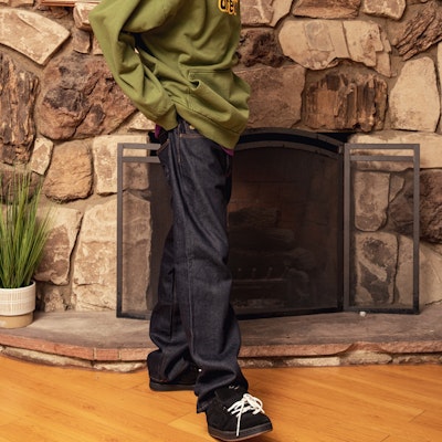 드류 하우스 자수 로고 스트레이트 핏 청바지 유니섹스 빈티지 딥 블루 데님 DR-FW20-98 Sizing 드류 하우스 자수 로고 스트레이트 핏 청바지 유니섹스 빈티지 딥 블루 데님 DR-FW20-98