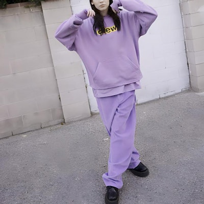 Drew House FW21 薰衣草標誌解構連帽衫 中性套頭款式。 DR-FW21-012 Purchase Drew House FW21 薰衣草標誌解構連帽衫 中性套頭款式。 DR-FW21-012