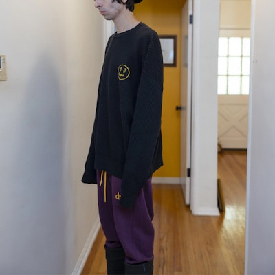 Drew House FW21 Mascot Waffle Sweater Hitam Smiley Crewneck Unisex Pullover DR-FW21-061 Sizing Drew House FW21 Mascot Waffle Sweater Hitam Smiley Crewneck Unisex Pullover DR-FW21-061
