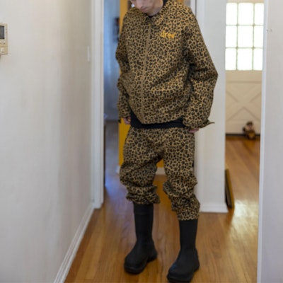 Drew House FW21 Jaket Gas Smile Cheetah Print Unisex. DR-FW21-089 Sizing Drew House FW21 Jaket Gas Smile Cheetah Print Unisex. DR-FW21-089